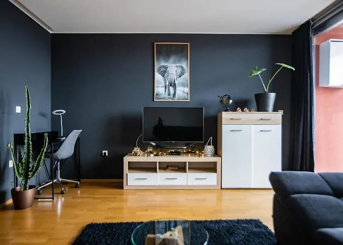 Hermes & 2 Free Garage Secured Parkings Apartman Ljubljana