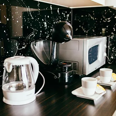 Апартаменти Hermes & 2 Free Garage Secured Parkings *